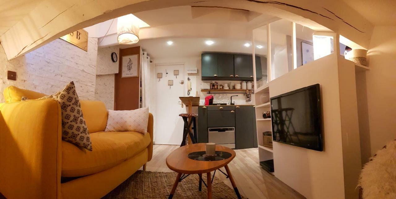 Lovely Studio 1Bdr City Center Studio La Tete Dans Les Etoiles Apartment Cannes Bagian luar foto