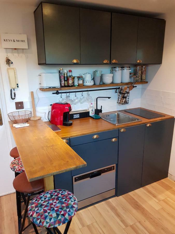 Lovely Studio 1Bdr City Center Studio La Tete Dans Les Etoiles Apartment Cannes Bagian luar foto
