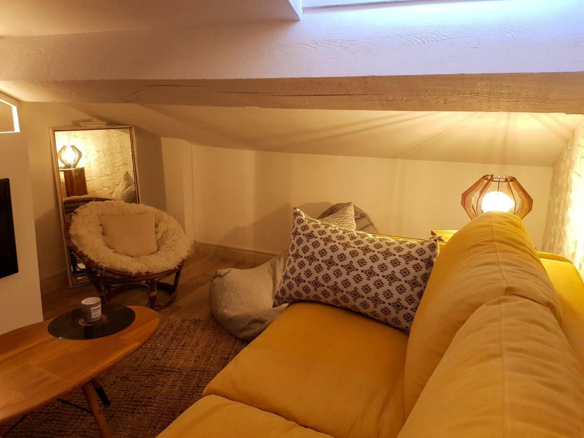 Lovely Studio 1Bdr City Center Studio La Tete Dans Les Etoiles Apartment Cannes Bagian luar foto